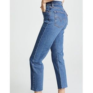 Levi’s Wedgie Fit Medium Wash High Waist Jeans 27